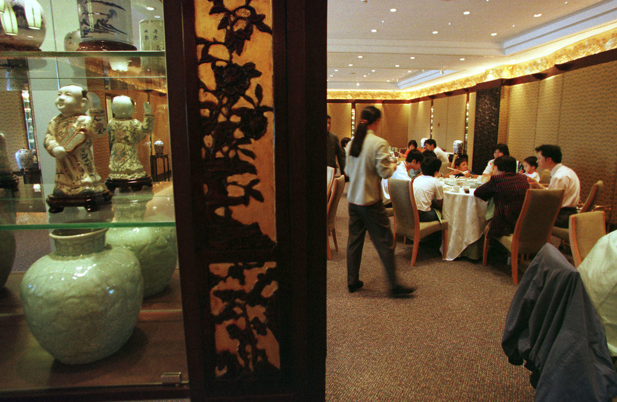 Interior do restaurante chines – Estoril Mandarim.FOTO MARCOS BORGA