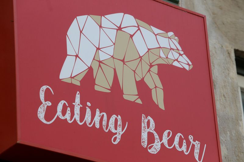 Restaurante Eating Bear