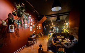 Arca Pub: Um bar onde se viaja sem sair da centro do Porto