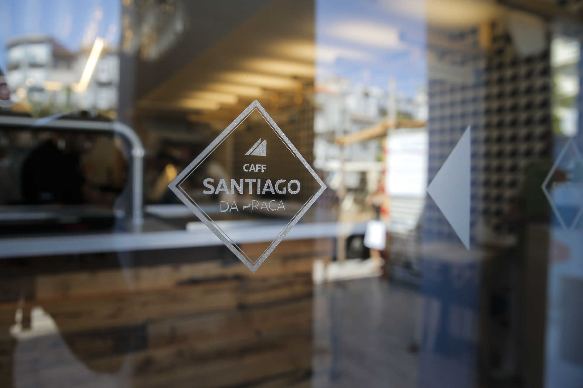 Santiago na Praça – Novo espaço do Café Santiago
