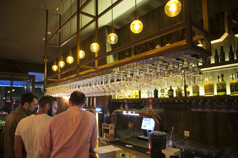 Bar Bierhaus