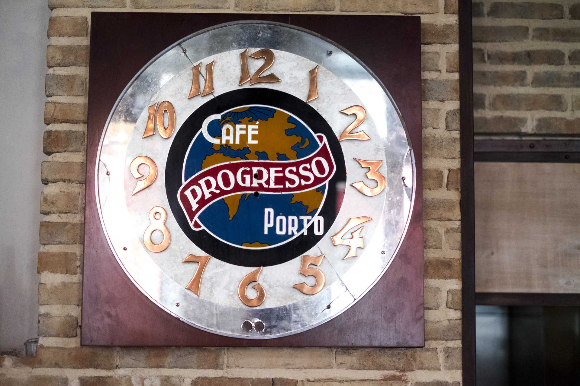 O centenário Café Progresso foi renovado