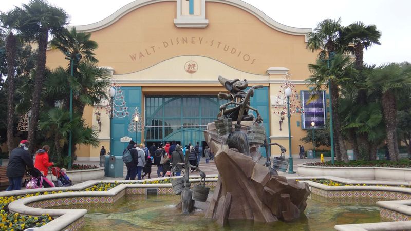 21.Walt Disney Studios França _resultado
