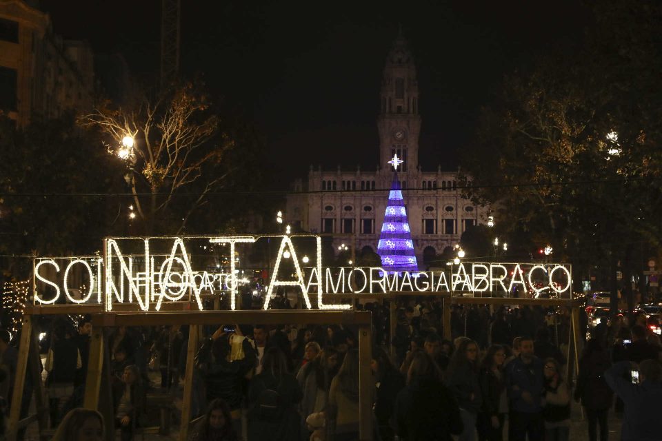 Natal anima feriado no Porto (e espalha música pelas ruas)