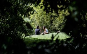Jardins, largos e miradouros para namorar a custo zero em Lisboa