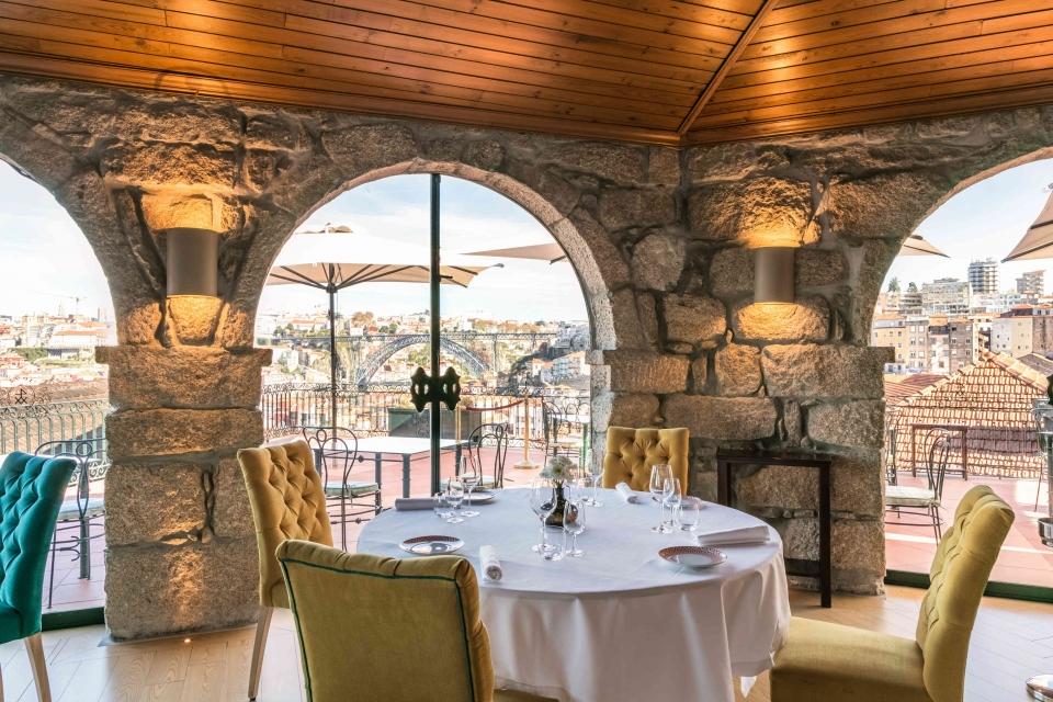barão fladgate Este restaurante tem vista privilegiada sobre o Porto – e pratos de verão
