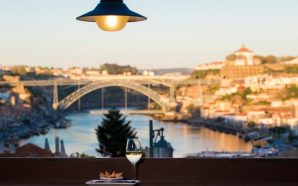 No bar e restaurante Vinum, das caves Graham's, há cocktails para provar com uma vista desafogada para o Douro, a Ponte Luiz I e as duas margens que une.