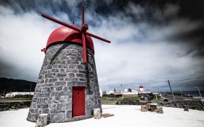 Açores: Dormir num moinho com o mar à vista- moinho da pedra