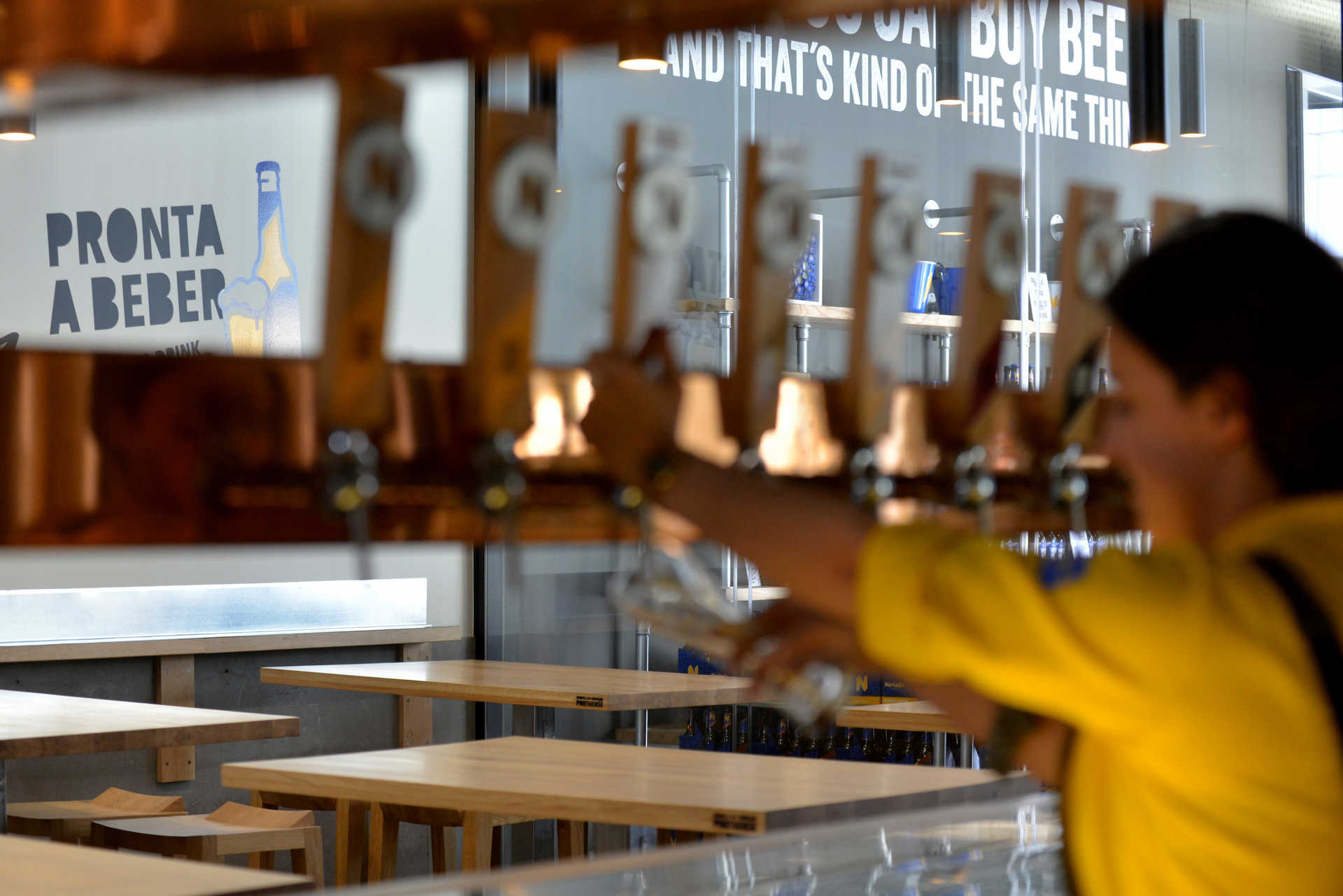 Fábrica de Cervejas Portuense é espaço com cervejaria e restaurante no Porto