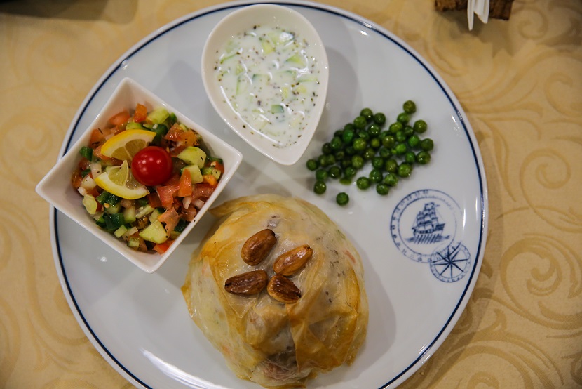 Casal de refugiados – Restaurante Tayybeh