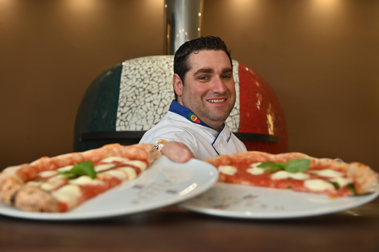 CONSEGUI UM EMPREGO NA PIZZARIA - Papa's Pizzeria 