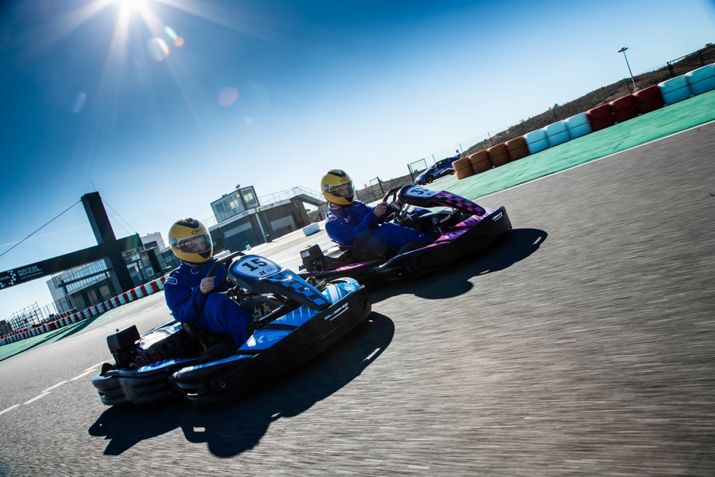 Sessão de karting: Preparad@ para pisar o acelerador? - Lisboa