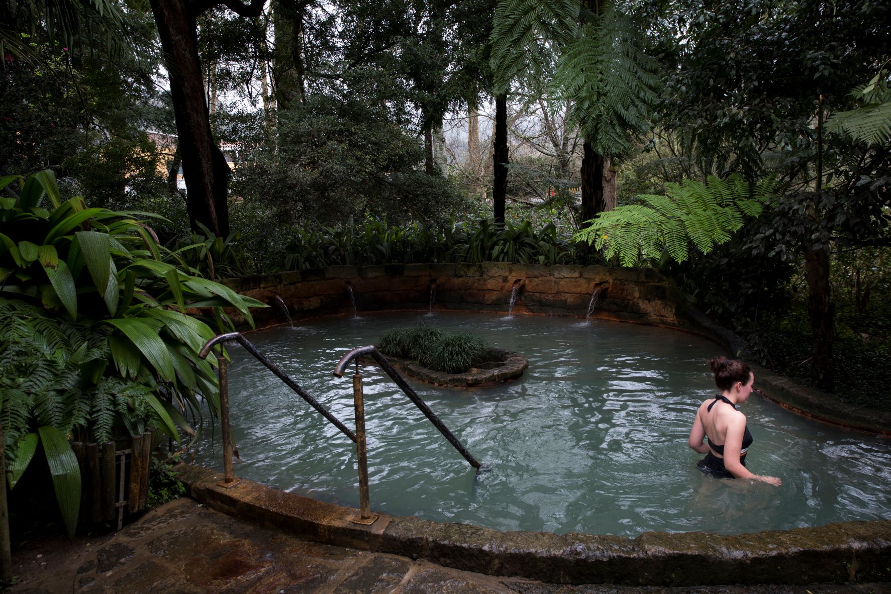 Nas Furnas há novas suítes com piscina privada na cratera do