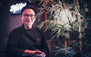 Luke Nguyen, um embaixador da cultura vietnamita a cozinhar no…
